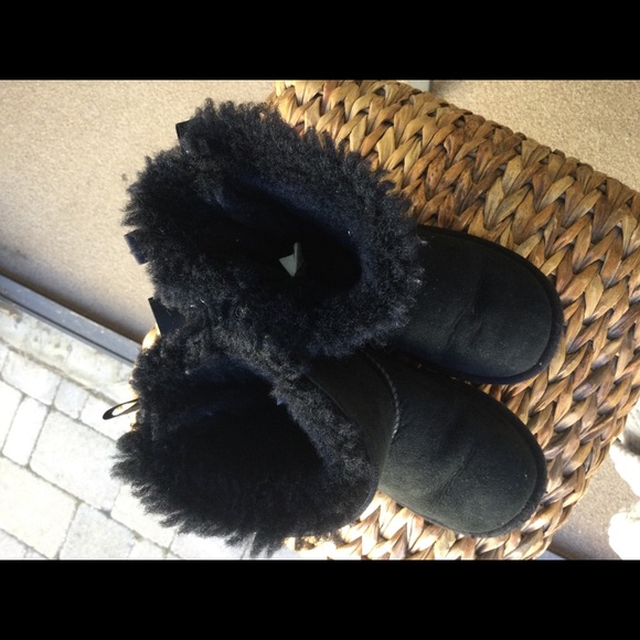 UGG Other - Girls Size 11 Bailey Bow Black Ugg Boots